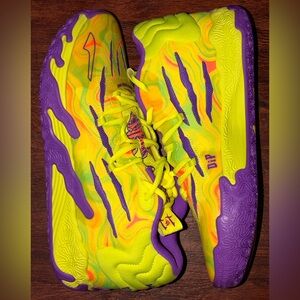 Puma Lamelo ball size 10.5